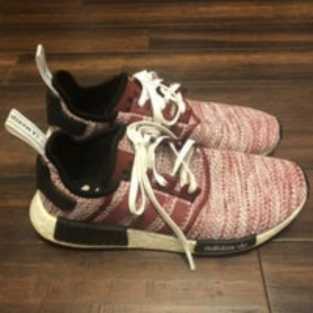 Adidas NMD R1 - 11